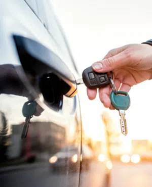 Lock Locksmith Tech Detroit, MI 313-918-1994 - unlock-car